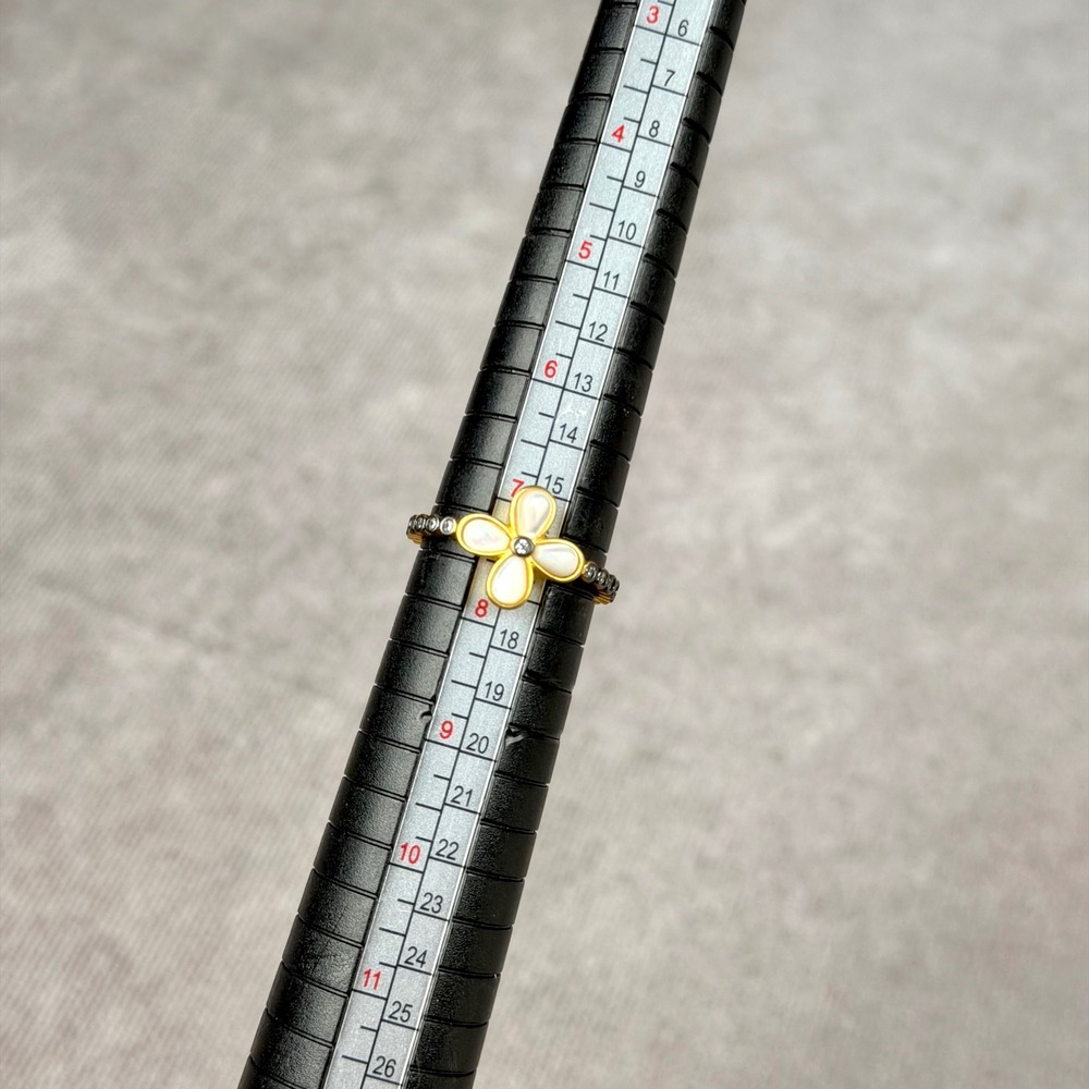 Freida Rothman Sterling Silver Mother of Pearl Flower Ring Size 7.5 CZ Band